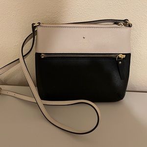 Kate Spade cross body purse
